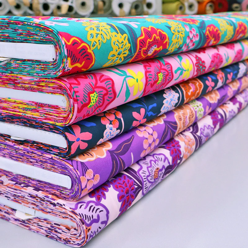 Flower_Bomb_Poplin_Lifestyle_1